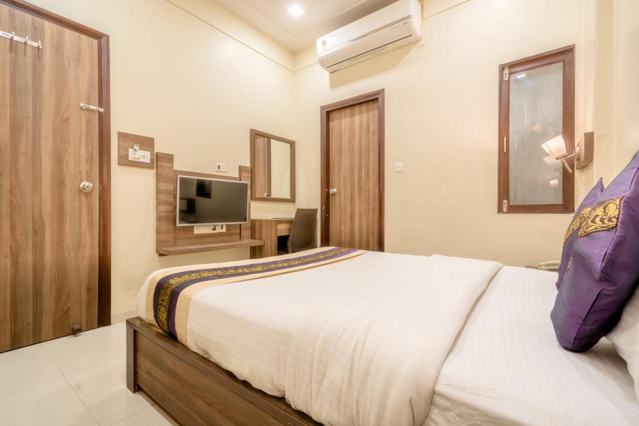 Hotel Sunday Inn Jaipur Buitenkant foto